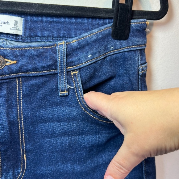 Abercrombie & Fitch Womens The Vintage Flare High Rise Jeans Medium Wash Size 10 - Picture 5 of 13
